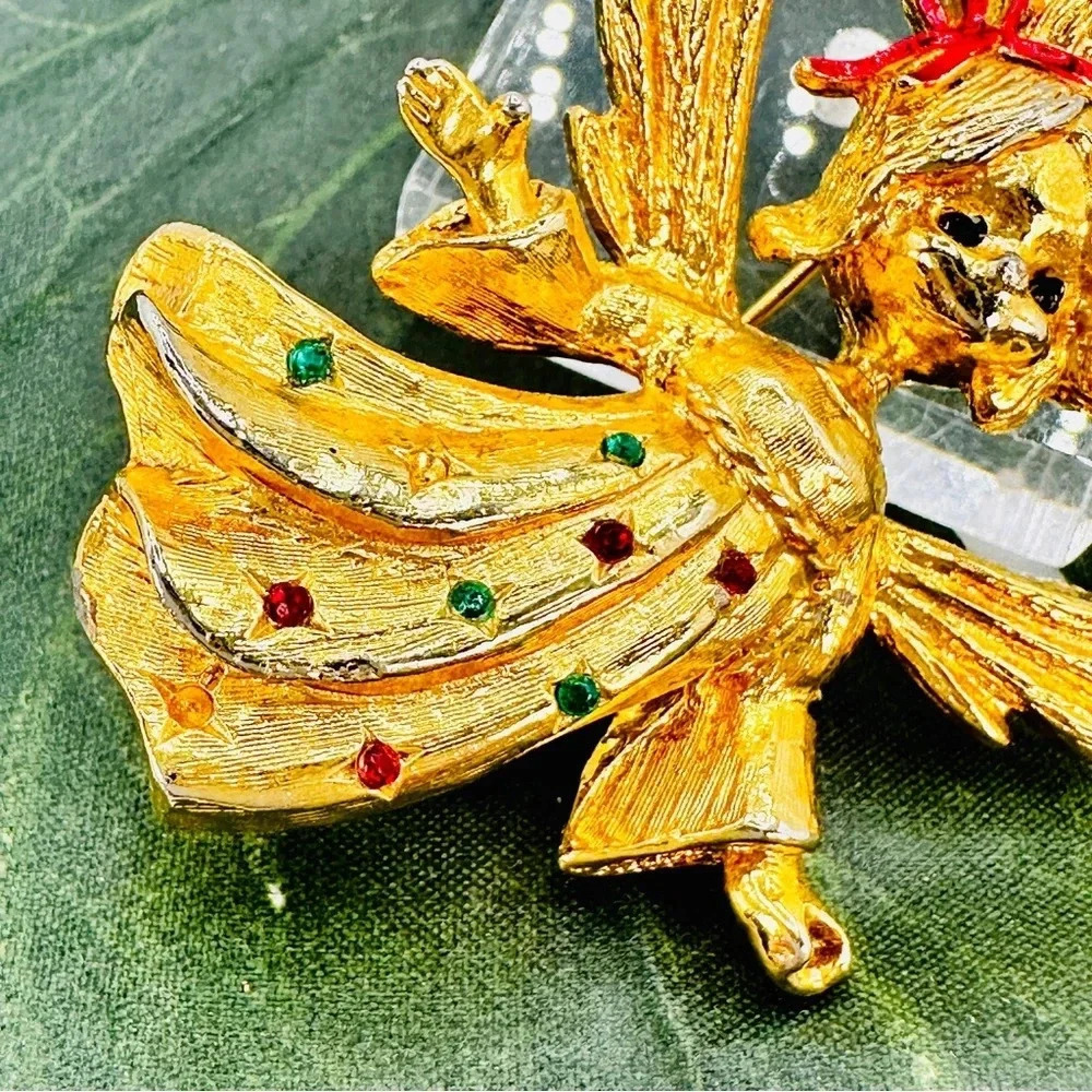 Vintage Christmas Angel Brooch Pin Gold-tone Red Green Rhinestone Holida… - Picture 2 of 10
